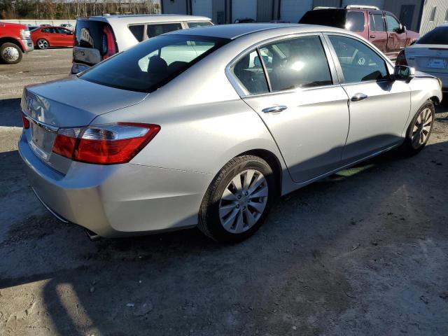 1HGCR2F78DA247917 - 2013 HONDA ACCORD EX SILVER photo 3