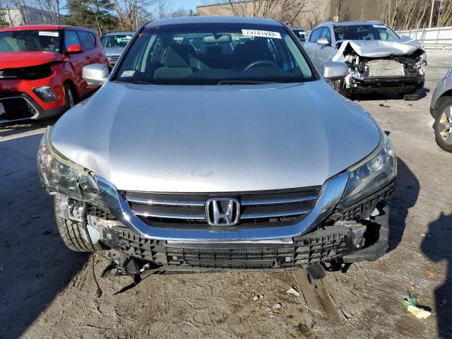 1HGCR2F78DA247917 - 2013 HONDA ACCORD EX SILVER photo 5