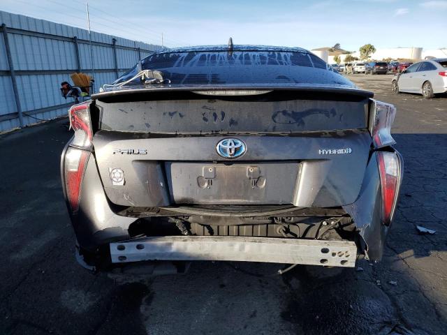 JTDKARFU4G3511076 - 2016 TOYOTA PRIUS GRAY photo 6