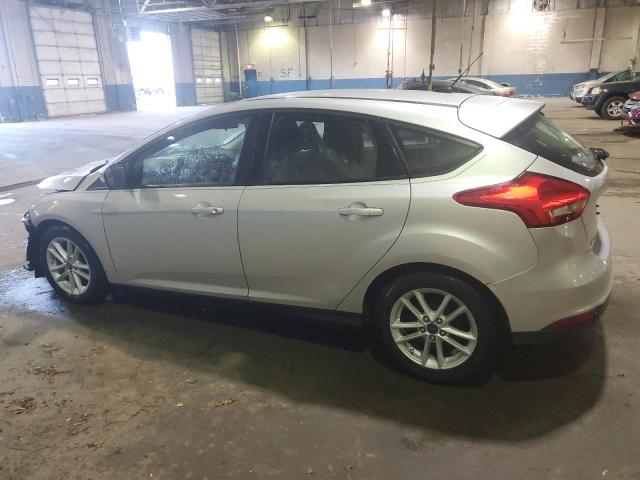 1FADP3K27FL362708 - 2015 FORD FOCUS SE SILVER photo 2