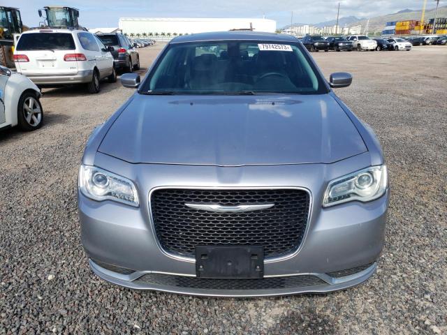 2C3CCAAG3FH930831 - 2015 CHRYSLER 300 LIMITED SILVER photo 5