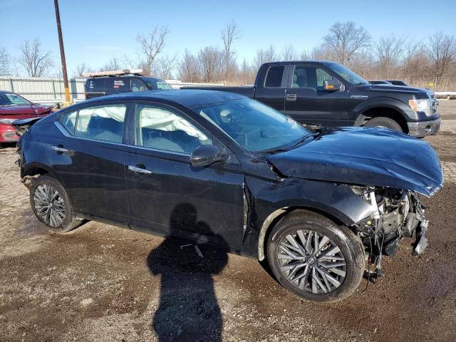 1N4BL4DW1PN368163 - 2023 NISSAN ALTIMA SV BLACK photo 4