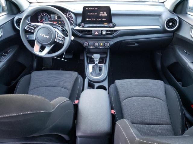 3KPF24AD4PE605105 - 2023 KIA FORTE LX BLUE photo 8