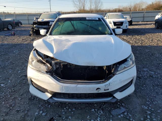 1HGCR2F32GA131579 - 2016 HONDA ACCORD LX WHITE photo 5