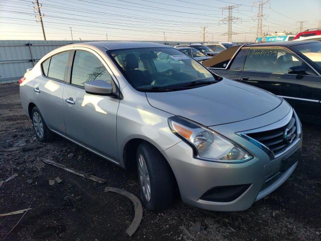 3N1CN7AP7KL862692 - 2019 NISSAN VERSA S SILVER photo 4