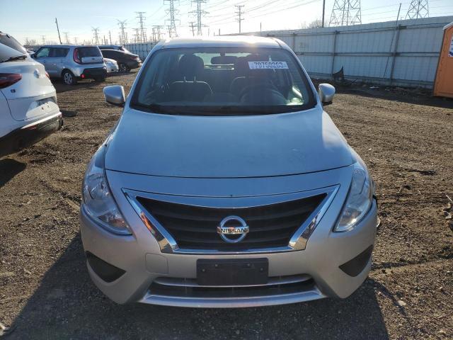 3N1CN7AP7KL862692 - 2019 NISSAN VERSA S SILVER photo 5