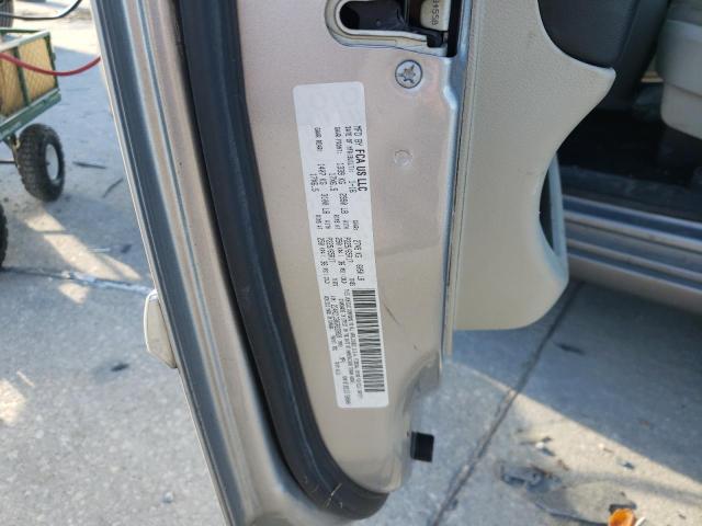 2C4RC1CG0GR222020 - 2016 CHRYSLER TOWN & COU TOURING L GRAY photo 13