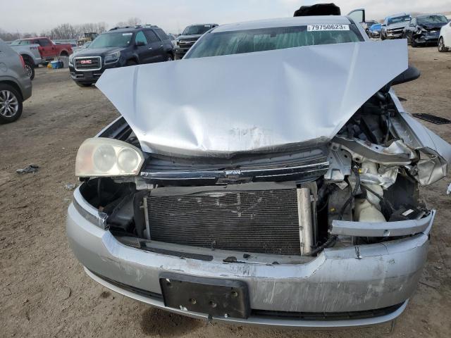 1G1ZS52F44F227252 - 2004 CHEVROLET MALIBU SILVER photo 5