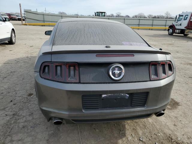 1ZVBP8AM6D5216316 - 2013 FORD MUSTANG GRAY photo 6