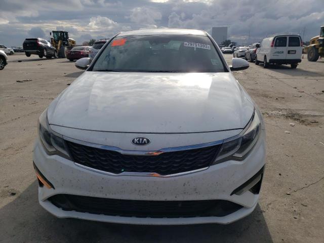 5XXGT4L30KG321380 - 2019 KIA OPTIMA LX WHITE photo 5