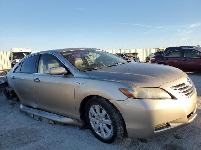 JTNBB46K773020396 - 2007 TOYOTA CAMRY HYBRID BEIGE photo 4