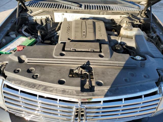 5LMJJ2J53BEJ02284 - 2011 LINCOLN NAVIGATOR შავი ფოტო 11