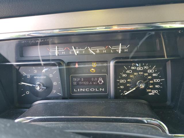 5LMJJ2J53BEJ02284 - 2011 LINCOLN NAVIGATOR შავი ფოტო 9