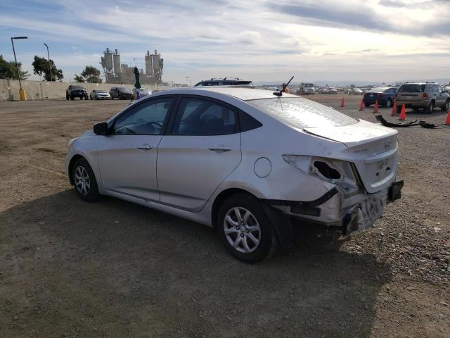 KMHCT4AE3DU369421 - 2013 HYUNDAI ACCENT GLS SILVER photo 2