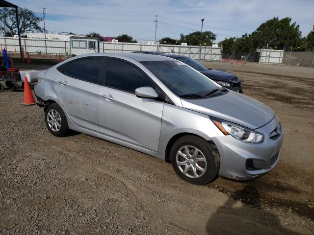 KMHCT4AE3DU369421 - 2013 HYUNDAI ACCENT GLS SILVER photo 4