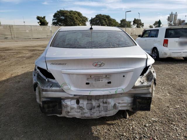 KMHCT4AE3DU369421 - 2013 HYUNDAI ACCENT GLS SILVER photo 6