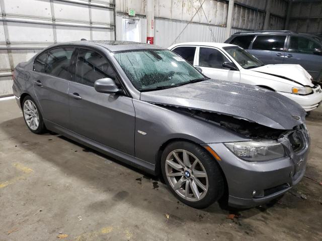 WBAPH5C56AA440390 - 2010 BMW 328 I SULEV GRAY photo 4