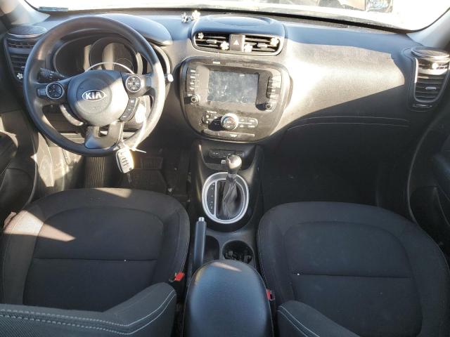 KNDJP3A51K7008033 - 2019 KIA SOUL + SILVER photo 8