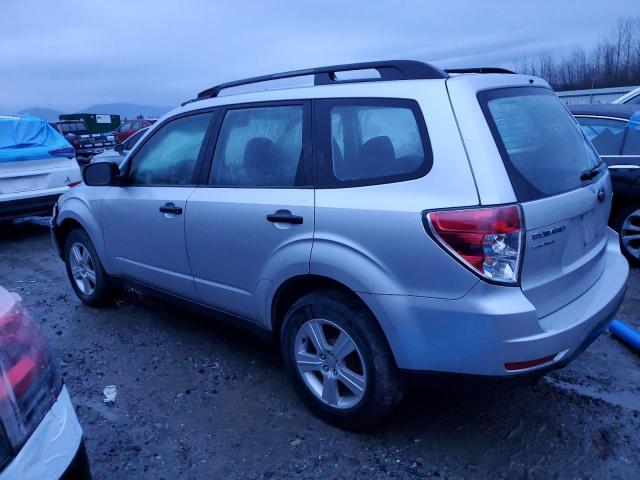 JF2SHABC6BG712264 - 2011 SUBARU FORESTER 2.5X SILVER photo 2