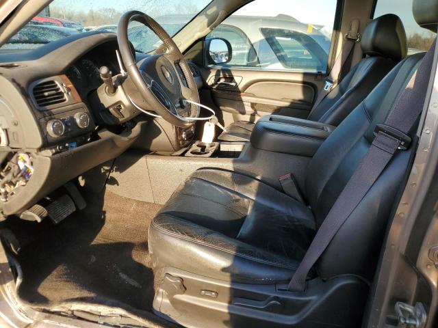 1GNSKJE78CR151223 - 2012 CHEVROLET SUBURBAN K1500 LT GRAY photo 7