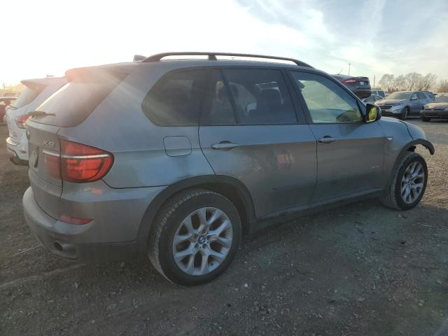 5UXZV4C53D0B12483 - 2013 BMW X5 XDRIVE35I GRAY photo 3