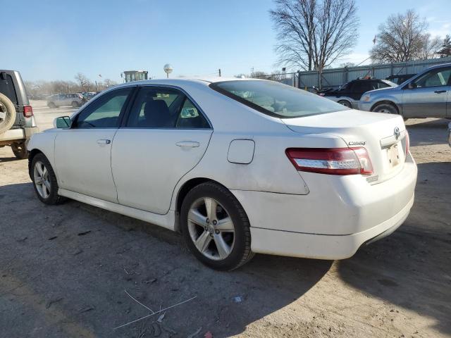 4T1BF3EK0AU542269 - 2010 TOYOTA CAMRY BASE WHITE photo 2