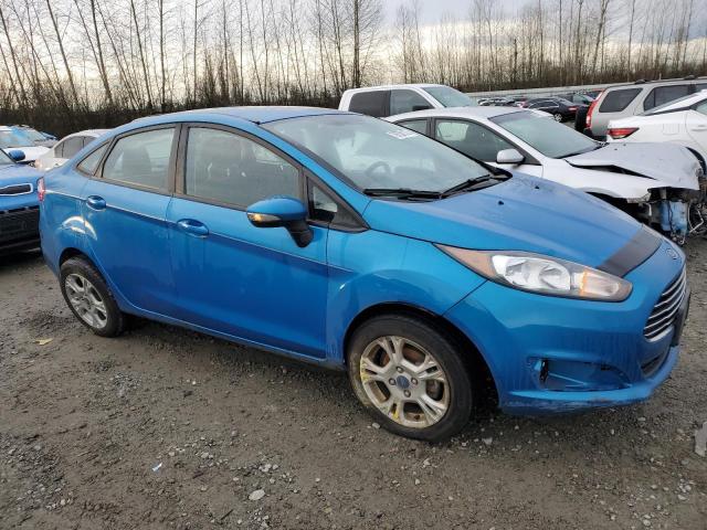 3FADP4BJ4GM120472 - 2016 FORD FIESTA SE BLUE photo 4