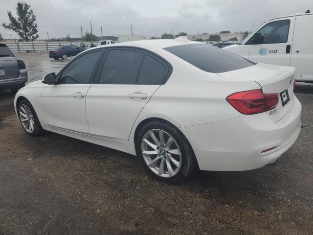 WBA8E1G56JNU89775 - 2018 BMW 320 I WHITE photo 2