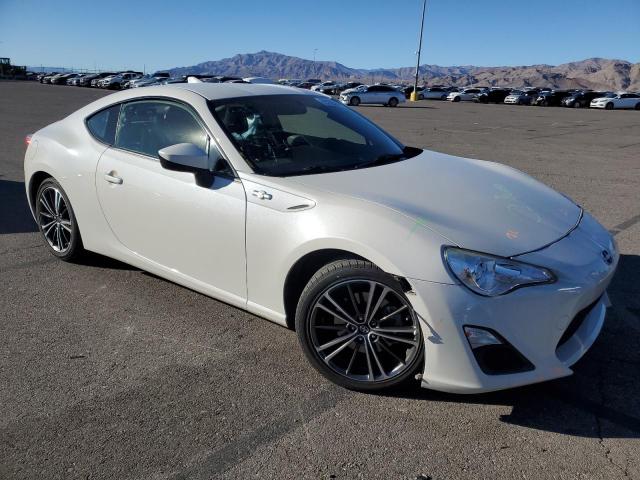 JF1ZNAA18G9708420 - 2016 TOYOTA SCION FR-S WHITE photo 4