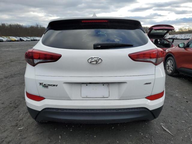 KM8J3CA41JU702655 - 2018 HYUNDAI TUCSON SEL WHITE photo 6