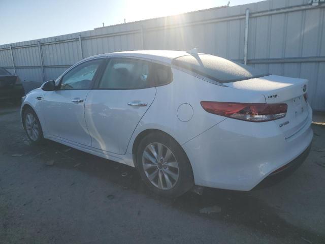 5XXGT4L32HG160801 - 2017 KIA OPTIMA LX WHITE photo 2