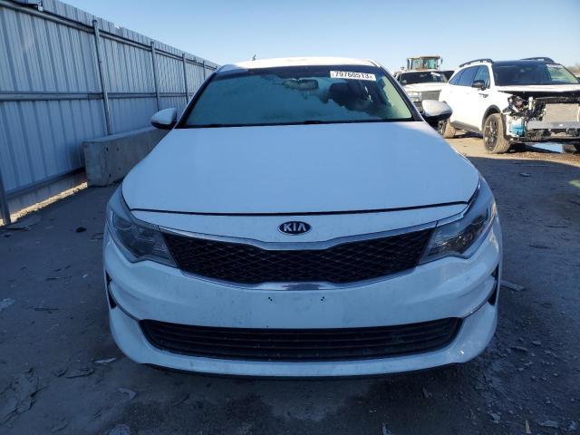 5XXGT4L32HG160801 - 2017 KIA OPTIMA LX WHITE photo 5