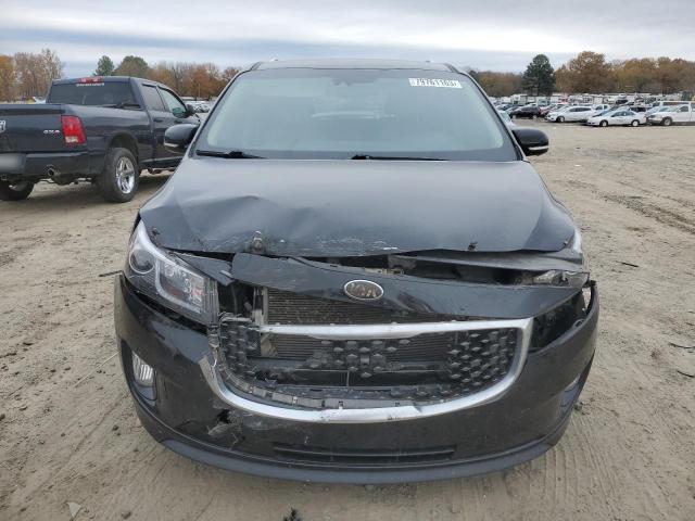 KNDMC5C15J6372264 - 2018 KIA SEDONA EX BLACK photo 5