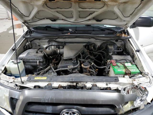 5TENX22N76Z189602 - 2006 TOYOTA TACOMA WHITE photo 11