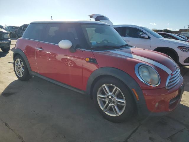 WMWSU3C56BT099007 - 2011 MINI COOPER RED photo 4