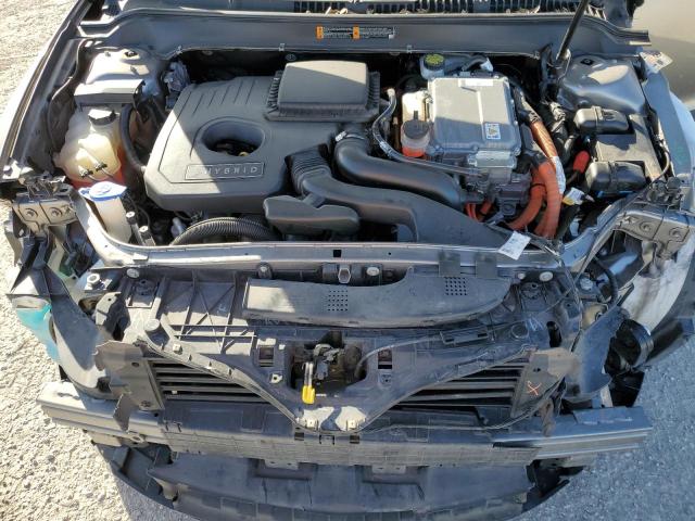 3LN6L2LU6GR622586 - 2016 LINCOLN MKZ HYBRID GRAY photo 11