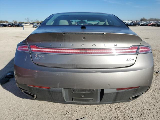 3LN6L2LU6GR622586 - 2016 LINCOLN MKZ HYBRID GRAY photo 6