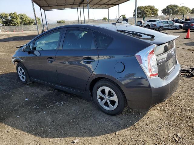 JTDKN3DU0F0440317 - 2015 TOYOTA PRIUS GRAY photo 2