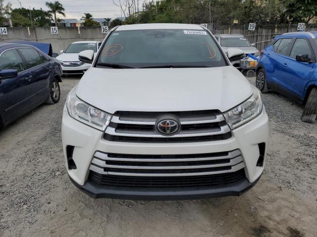 5TDZARFH8KS044253 - 2019 TOYOTA HIGHLANDER LE WHITE photo 5