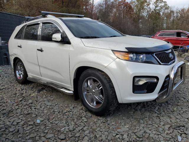 5XYKW4A2XCG225460 - 2012 KIA SORENTO SX WHITE photo 4