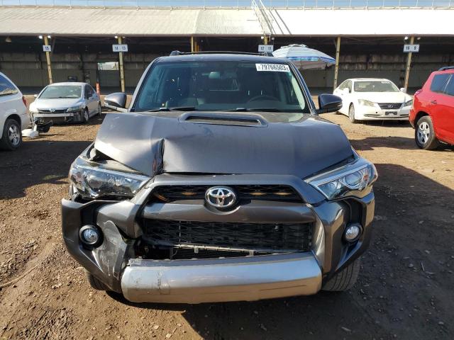 JTEBU5JR1J5602638 - 2018 TOYOTA 4RUNNER SR5/SR5 PREMIUM 灰色 照片 5