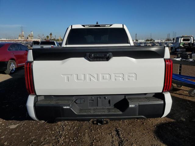 5TFLA5AB2NX002404 - 2022 TOYOTA TUNDRA CREWMAX SR WHITE photo 6