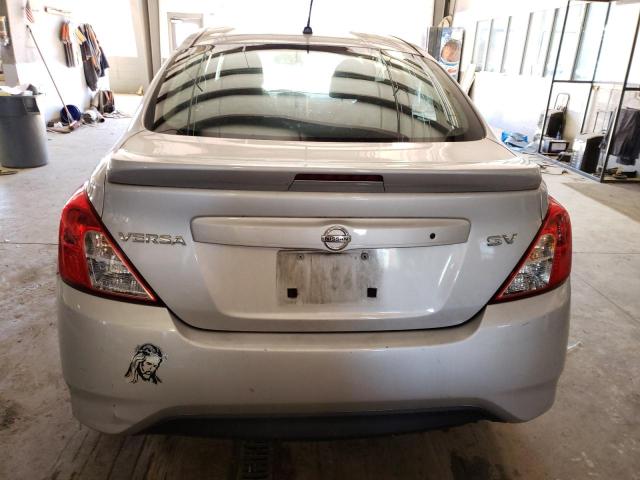 3N1CN7AP9GL909664 - 2016 NISSAN VERSA S SILVER photo 6