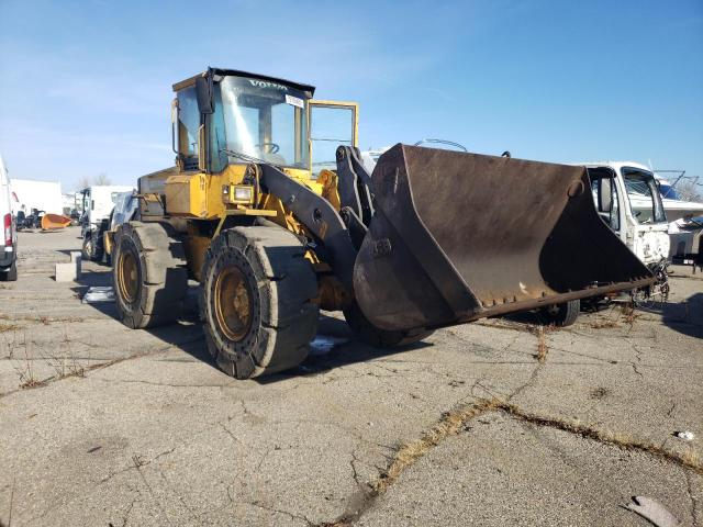 L70CV15776 - 2005 VOLVO L70C YELLOW photo 1