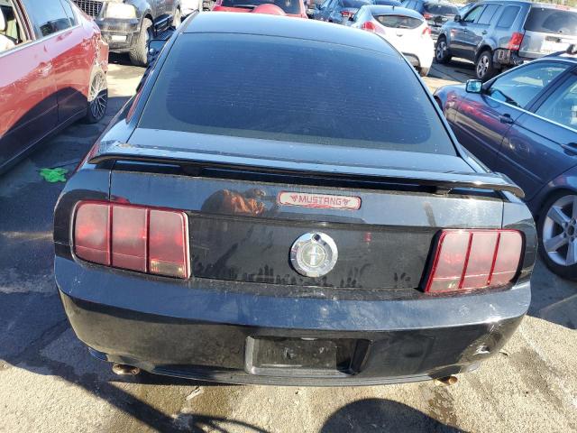 1ZVFT80N165182134 - 2006 FORD MUSTANG BLACK photo 6