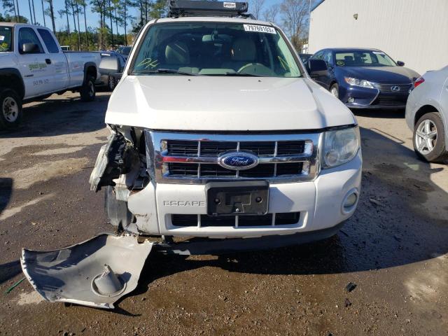 1FMCU0DG1CKC22818 - 2012 FORD ESCAPE XLT WHITE photo 5