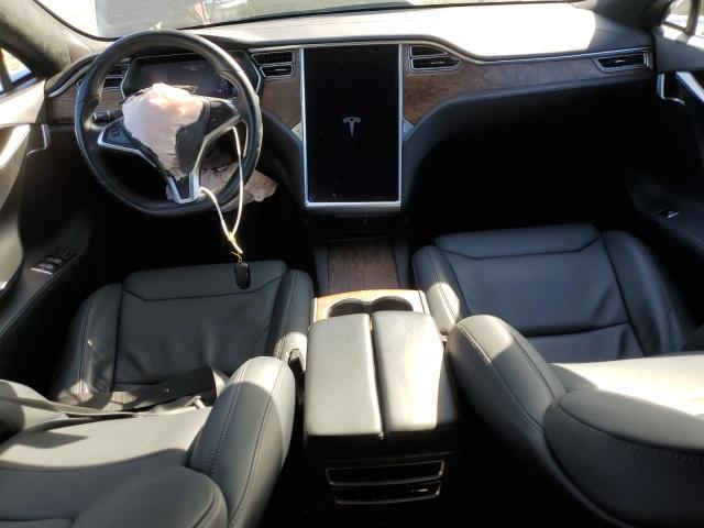 5YJSA1E28HF211062 - 2017 TESLA MODEL S ლურჯი ფოტო 8