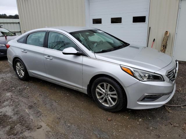 5NPE24AF9FH208805 - 2015 HYUNDAI SONATA SE SILVER photo 4