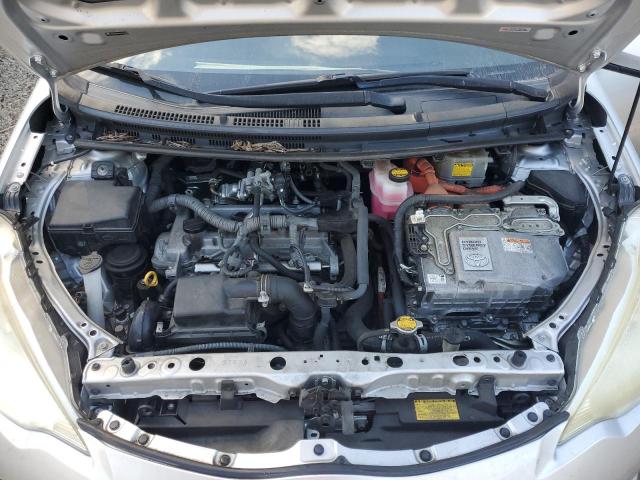 JTDKDTB34D1547598 - 2013 TOYOTA PRIUS C SILVER photo 11