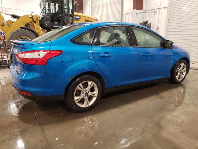 1FAHP3F21CL403230 - 2012 FORD FOCUS SE BLUE photo 3